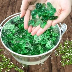 10 Pounds 1/2'' Emerald Green Tempered Fire Glass Rocks For Fire Pit For Gas Fireplace, Safe For Outdoors And Indoors Decoration -Cheap Grill Store 81RdH89tg4L. AC SL1500